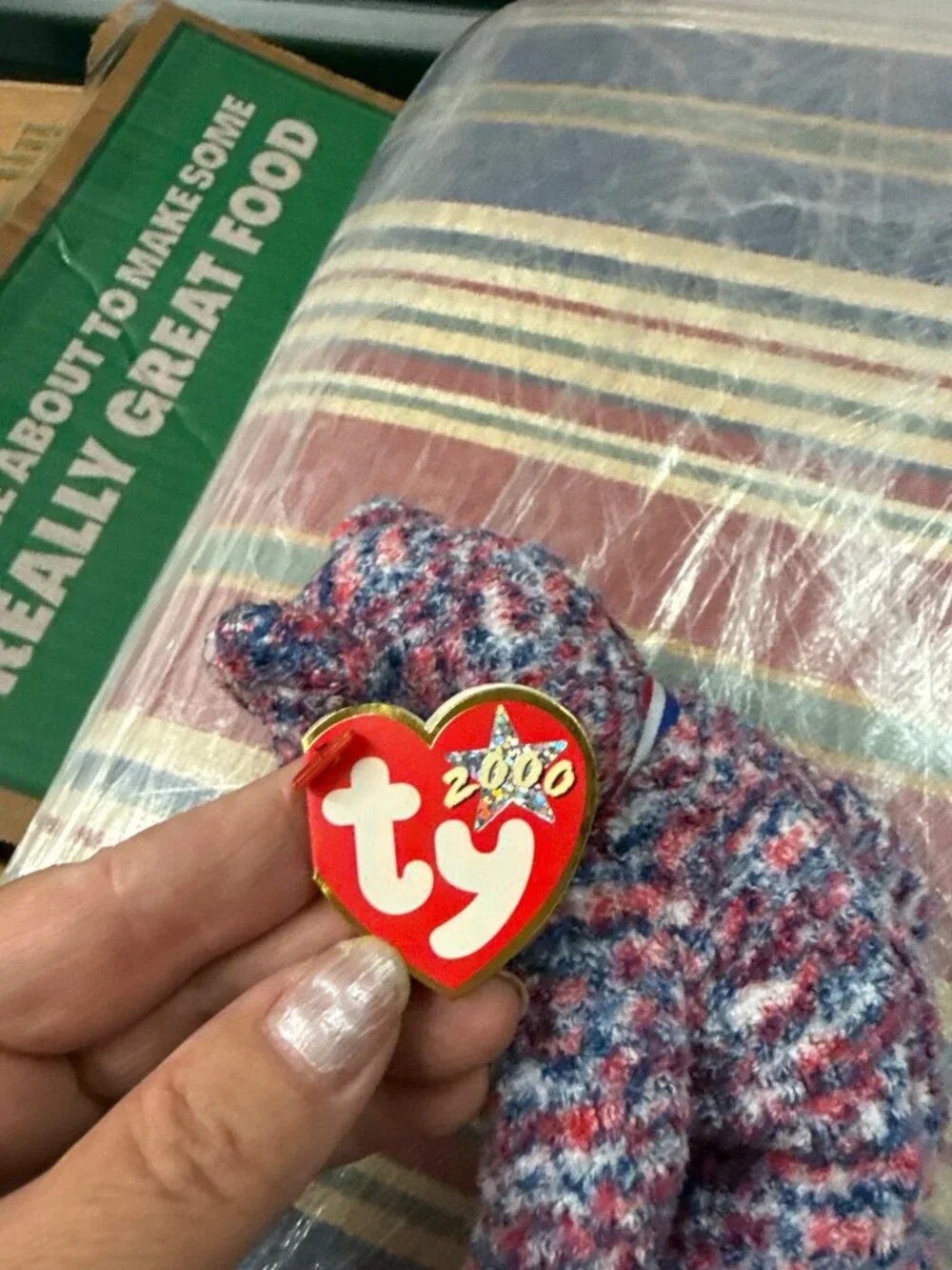 VINTAGE TY BEANIE BABIES COLLECTION USA 2000 WITH TAG ERROR
